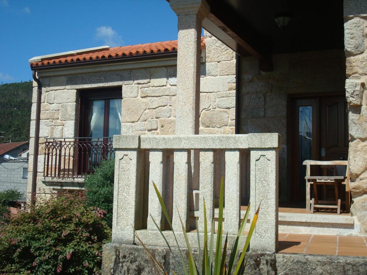 Lar De Vilarino Country house Poio